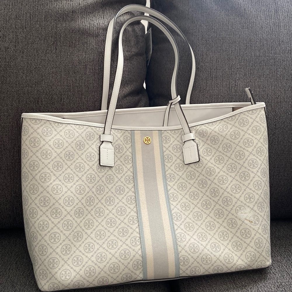 Tory Butch Logo Tote